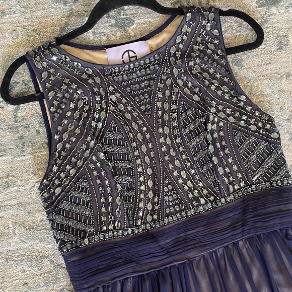 ✨Open to Offers✨JS Collections Navy Blue Gown - Picture 2 of 13